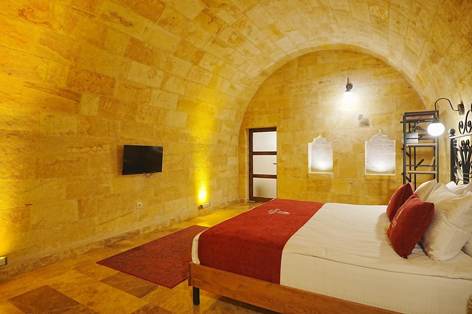 Kayra Cave Suites Goreme Exterior photo